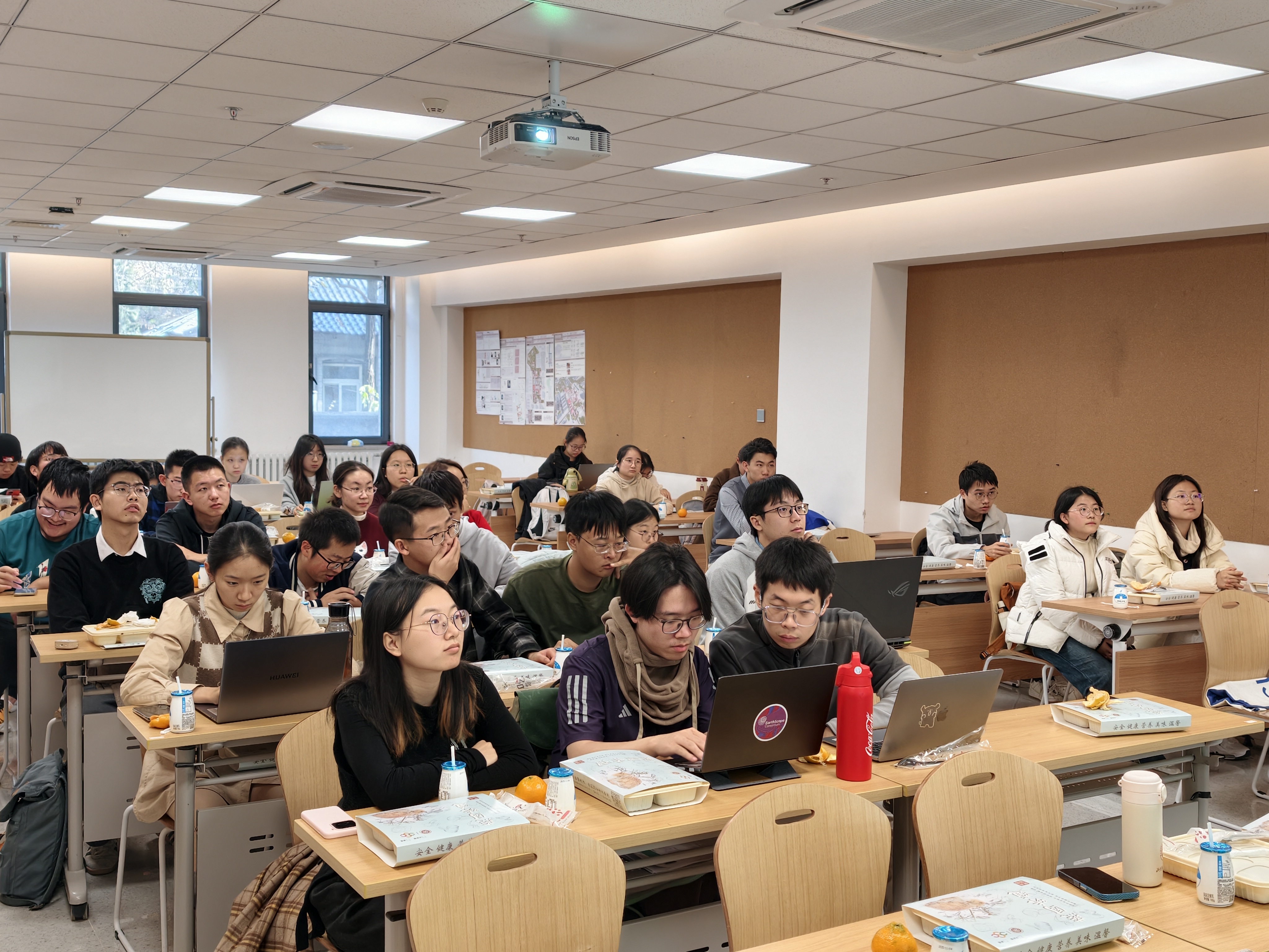 图2.jpg